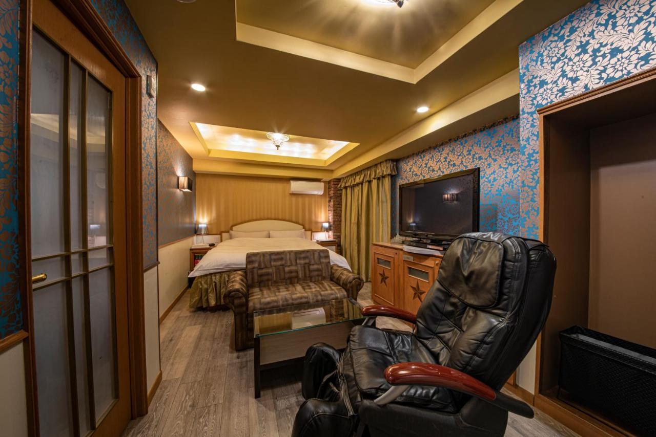 Nihonbashi Little Chapel Christmas (adults Only) Hotel cinta Osaka